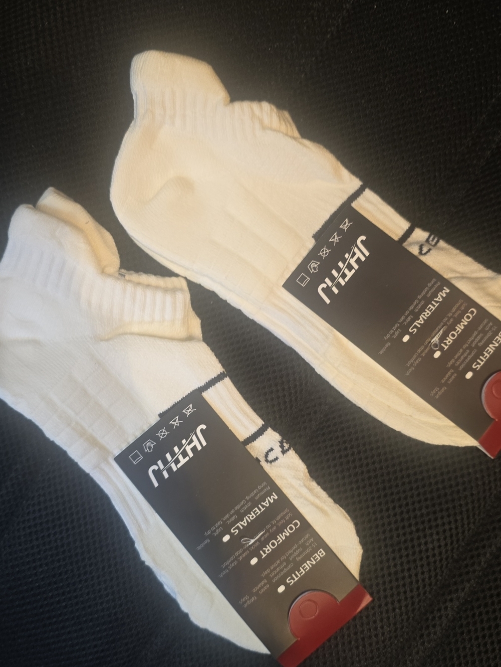 (2)Woman's Compression White Low-Cut Comfort Socks